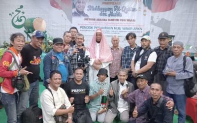 Terima Kunjungan Wartawan, KH Fadzlan Garamatan Jelaskan Program 1.000 Ton Ubi untuk Palestina