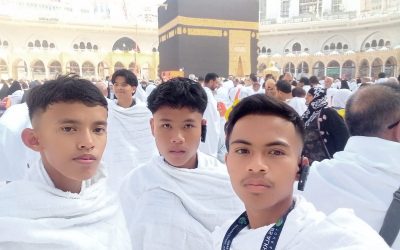 Tiba di Tanah Suci, Tiga Santri Nuu Waar Antusias Jalani Ibadah Umrah