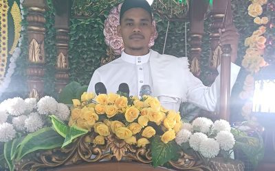 Santri Kelas Imam Khatib Sampaikan Khotbah Jumat: Istighfar Membawa Berkah